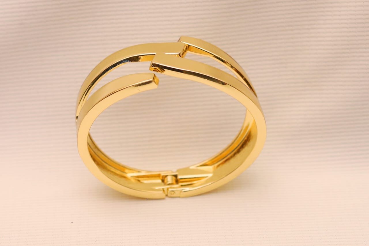 Aurelia Luxe Anti-Tarnish Bracelet - Image 2