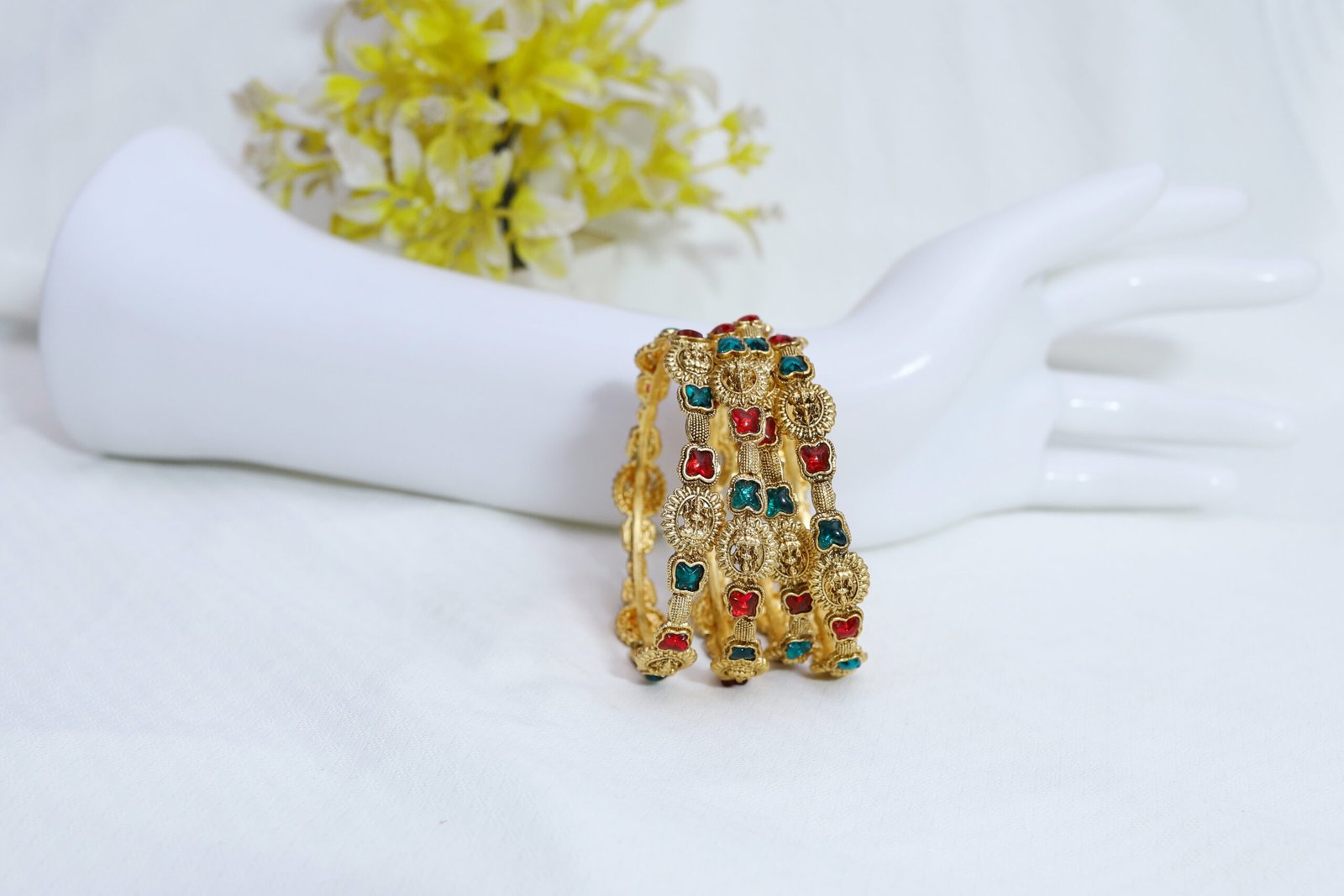 Gulnaar Gold Bangles - Image 2