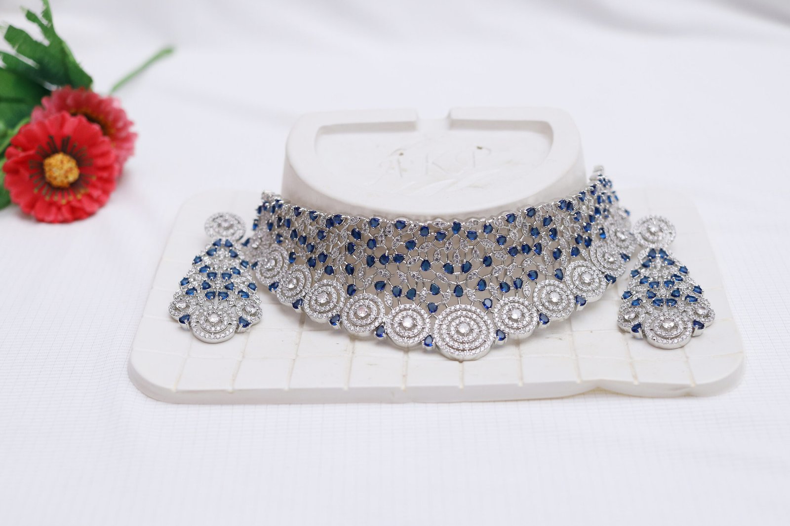 Royal Sapphire Shine Choker Set