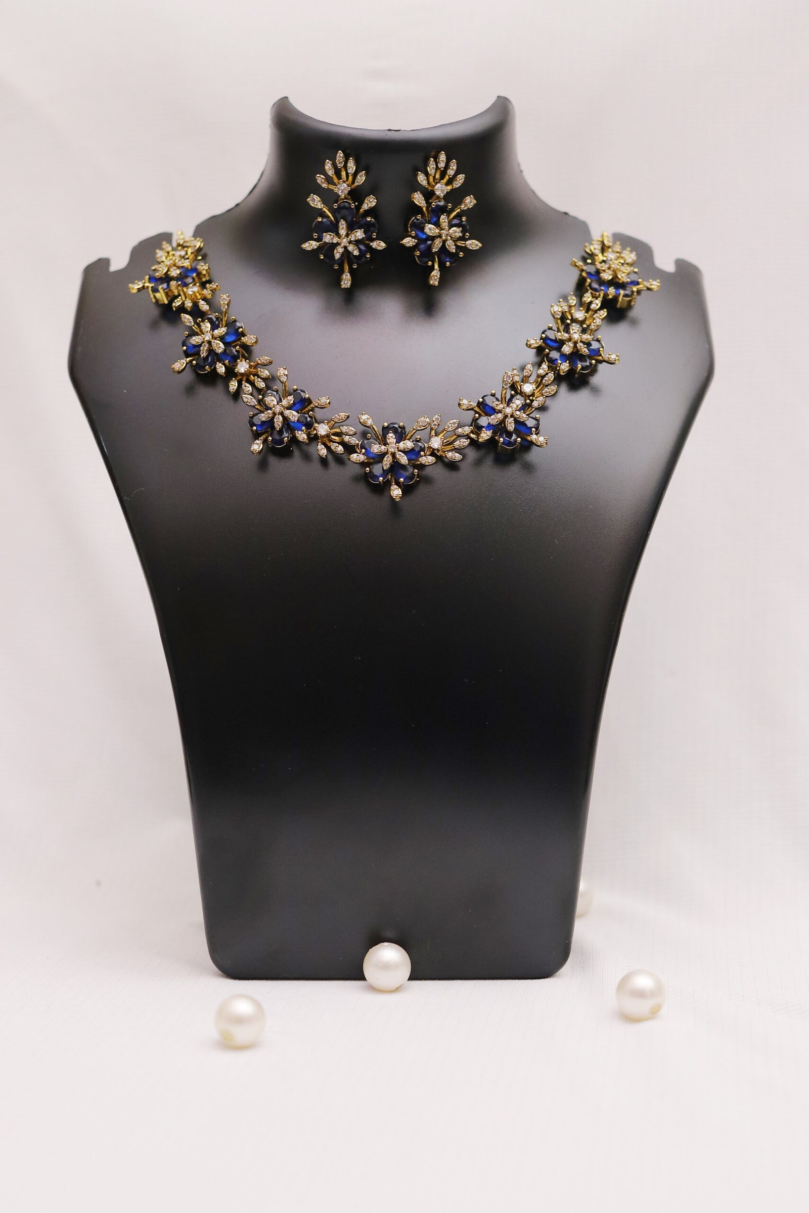 Midnight Blossom Jewelry Set