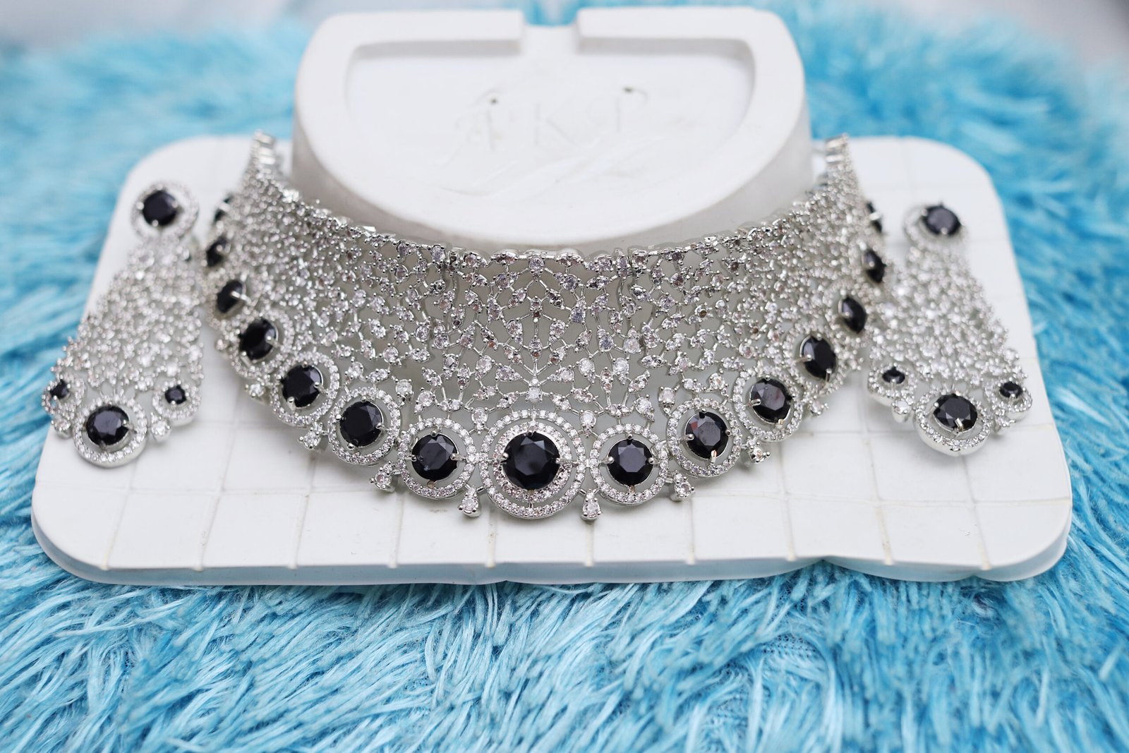 Silver Choker Necklace with Black Stone Accents