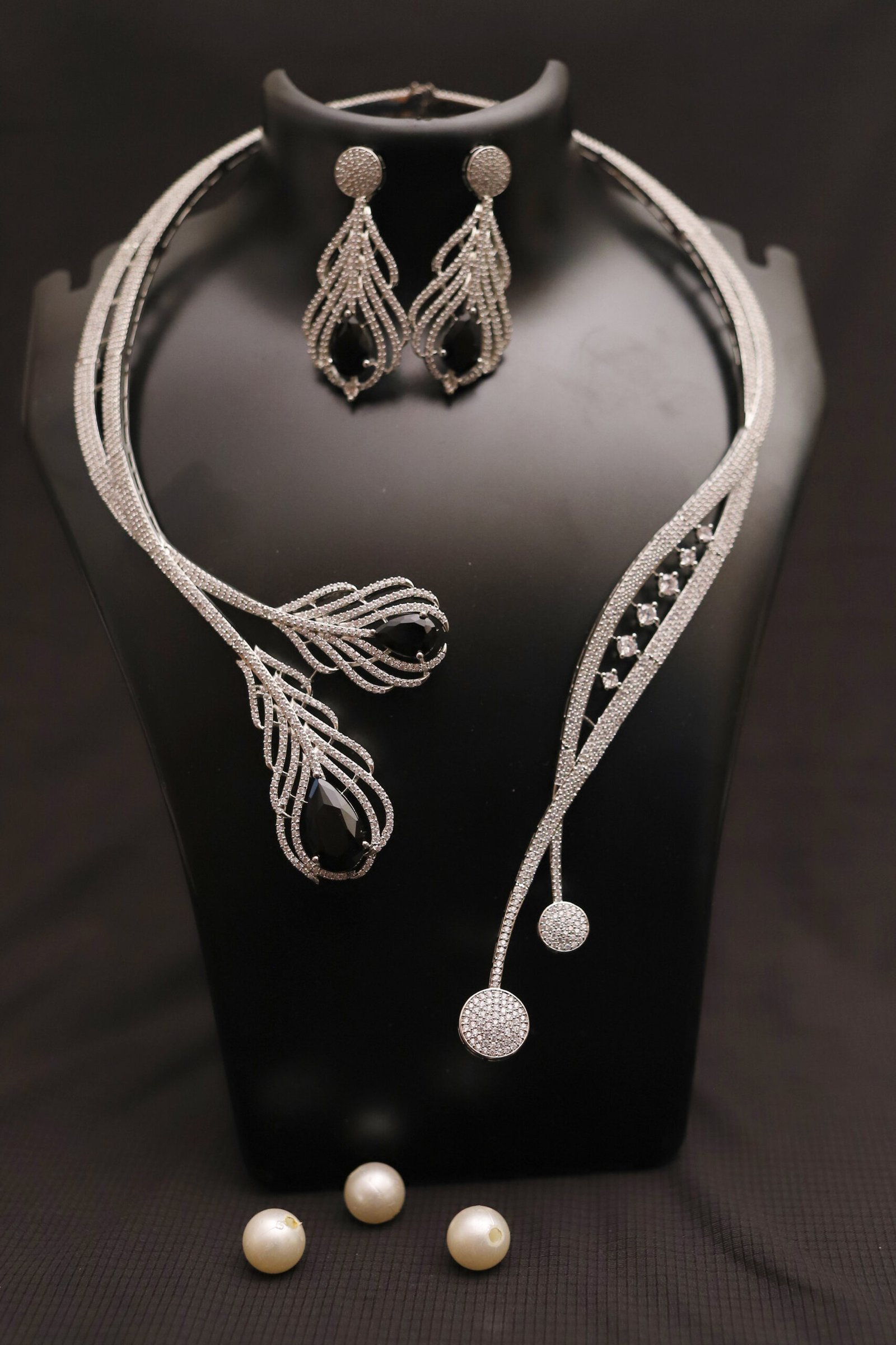 Midnight Majesty Crystal Set