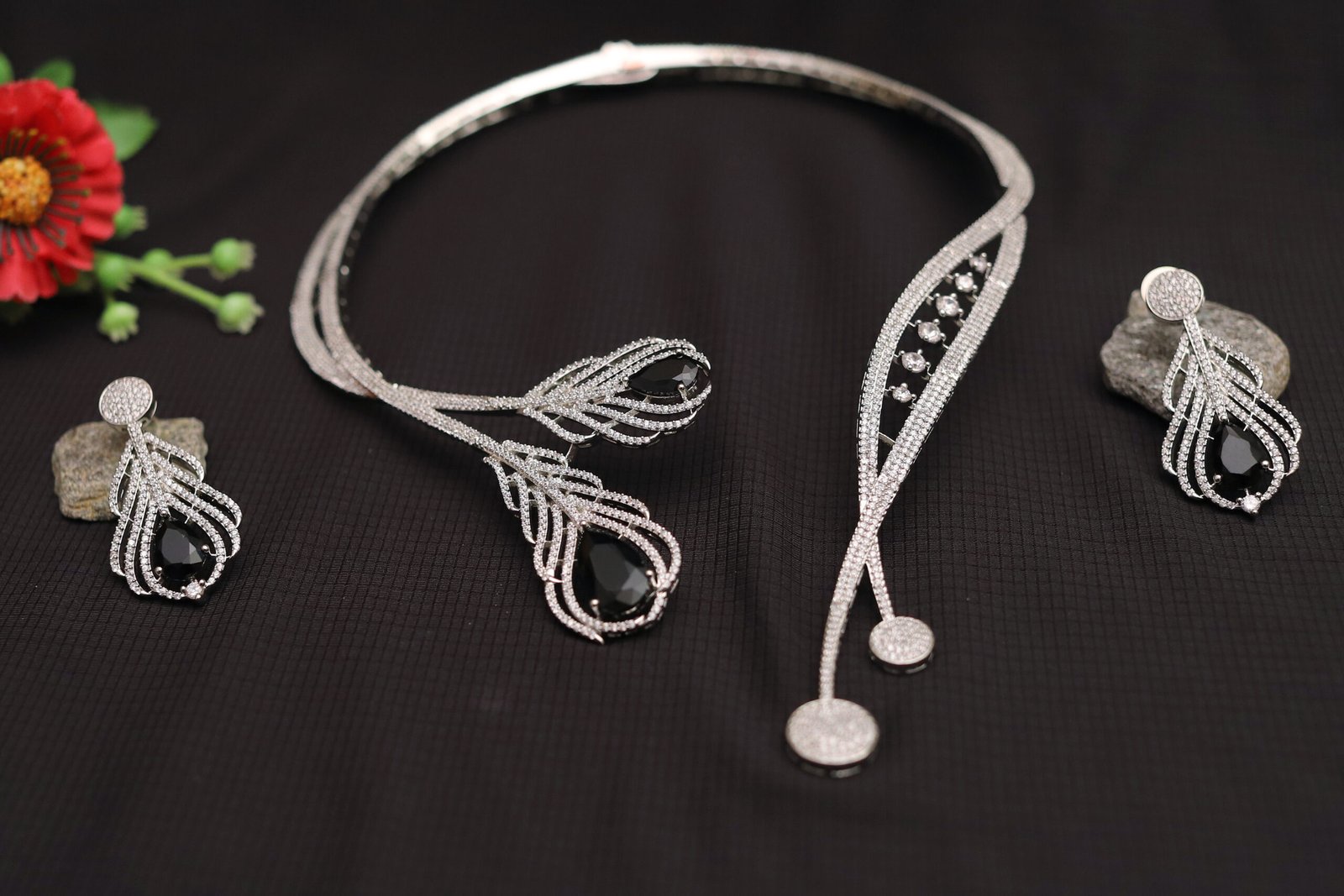 Midnight Majesty Crystal Set - Image 2